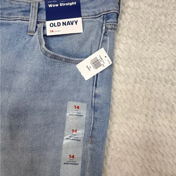 Old Navy Women’s Wow Straight Light Blue Denim - Picture 9 of 10